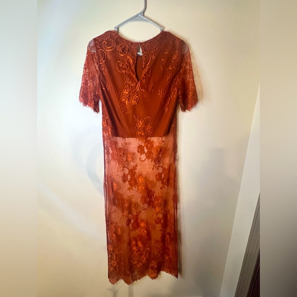 Charlotte Russe Floral Lace Crop Top (Burnt Orange) 🍂 - Picture 3 of 7